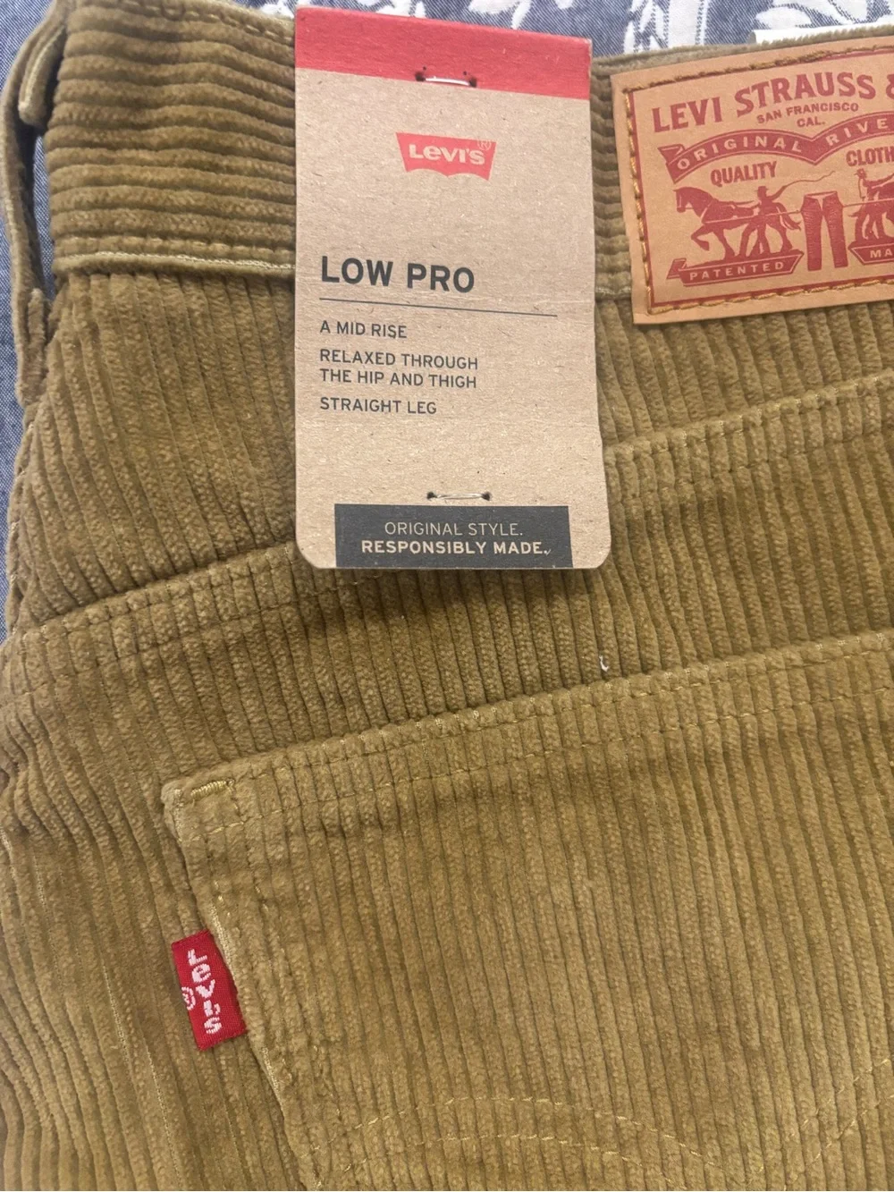 Levi's Low Pro Men's Corduroy Pants - 30x30  Brown